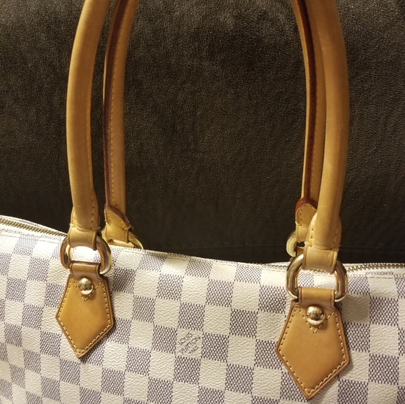 SOLD ON MERCARI💕👜Louis Vuitton Saleya👜💕 - Picture 5 of 8